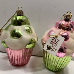 RAZ Cupcake Ornaments